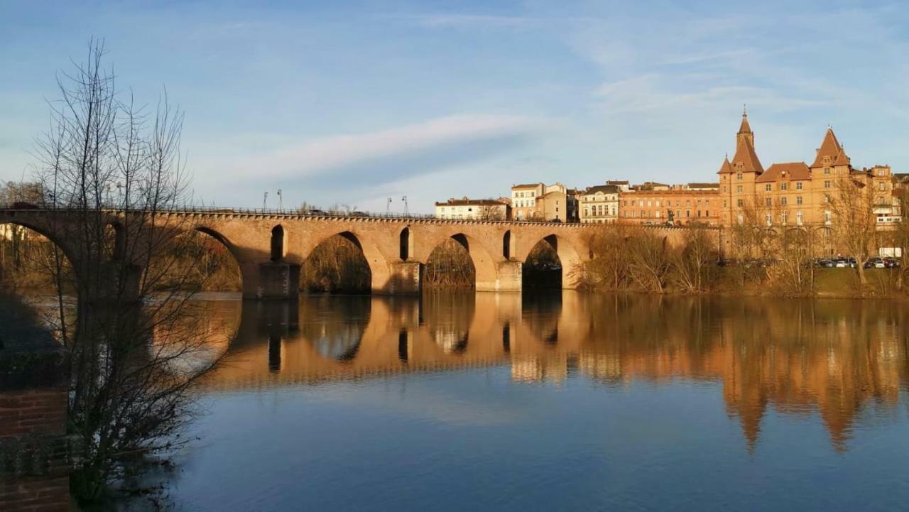 Le bon'appart - 50m de la cathédrale Montauban Esterno foto